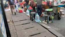 Foto : PKL Menjamur Berjualan Dibahu Jalan Raya Kalibata City Jakarta Selatan 